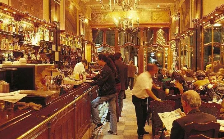 點品牌設(shè)計