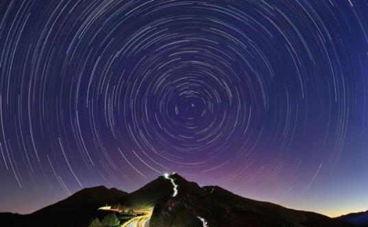 點(diǎn)品牌設(shè)計(jì)